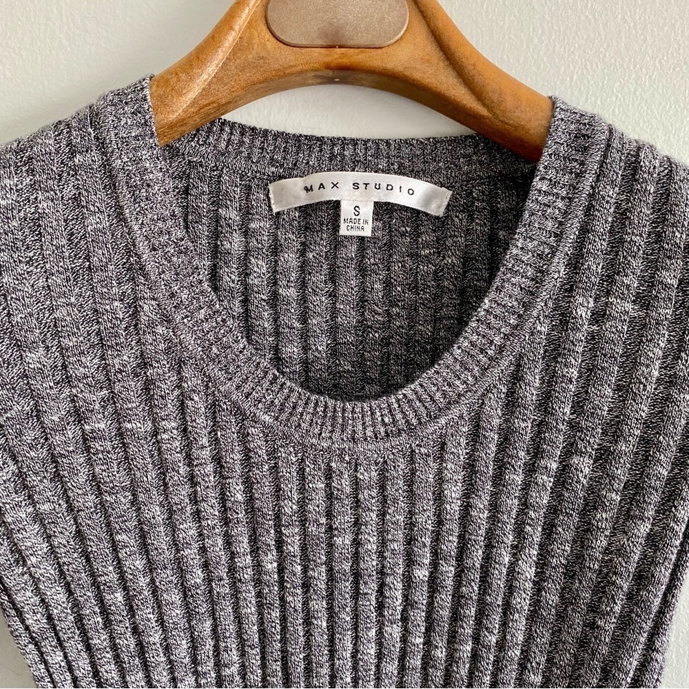 Max Studio Grey Peplum Sweater Size Small - Picture 2 of 4